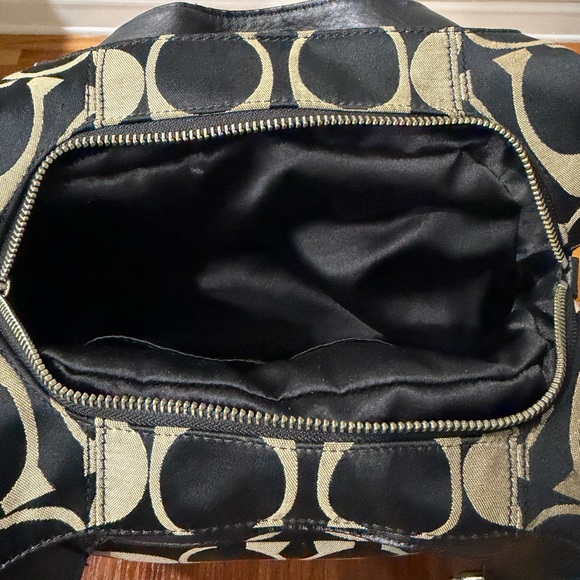 Authentic Vintage Coach "Campbell" Signature Sateen Hobo! Best Offer Accepted! 🖤 - Picture 3 of 7